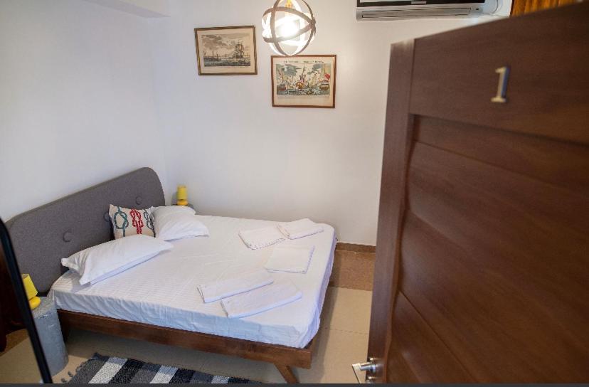 Hotel Vila Jean Bart Mangalia Exteriér fotografie